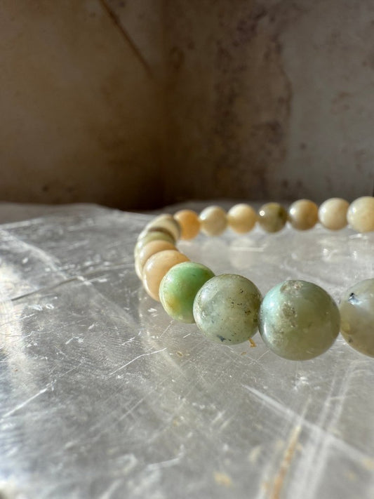 Moonstone & Garnierite Bracelet - Studio Selyn