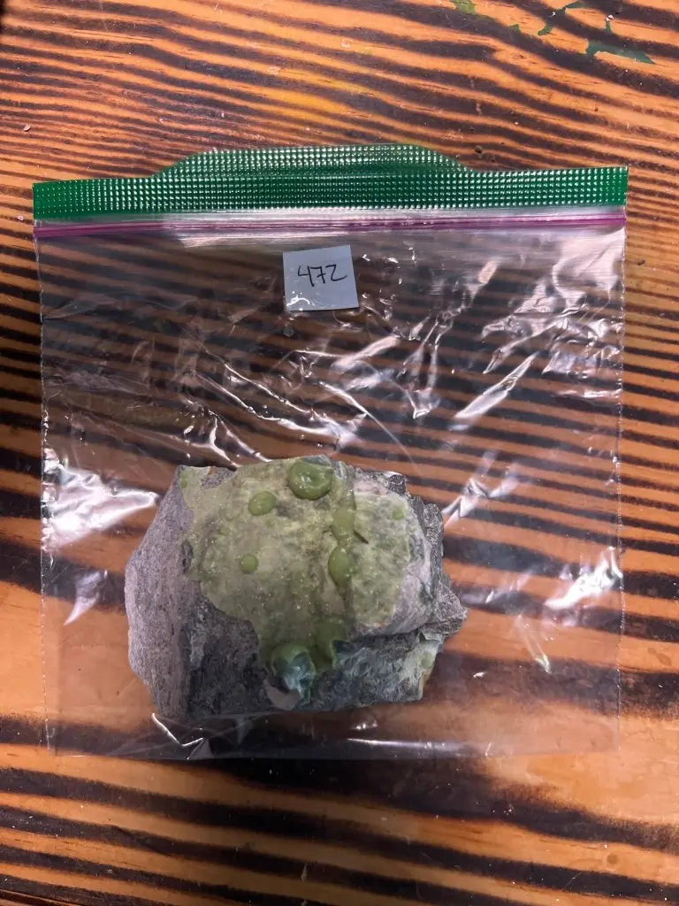 #472- Wavellite - Studio Selyn