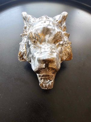 Wolf Head - Studio Selyn