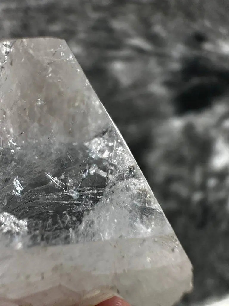 Apophyllite Crystal Point #235 - Studio Selyn