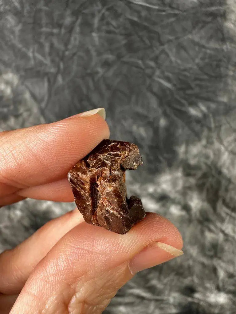 Garnet Crystal #45 - Studio Selyn
