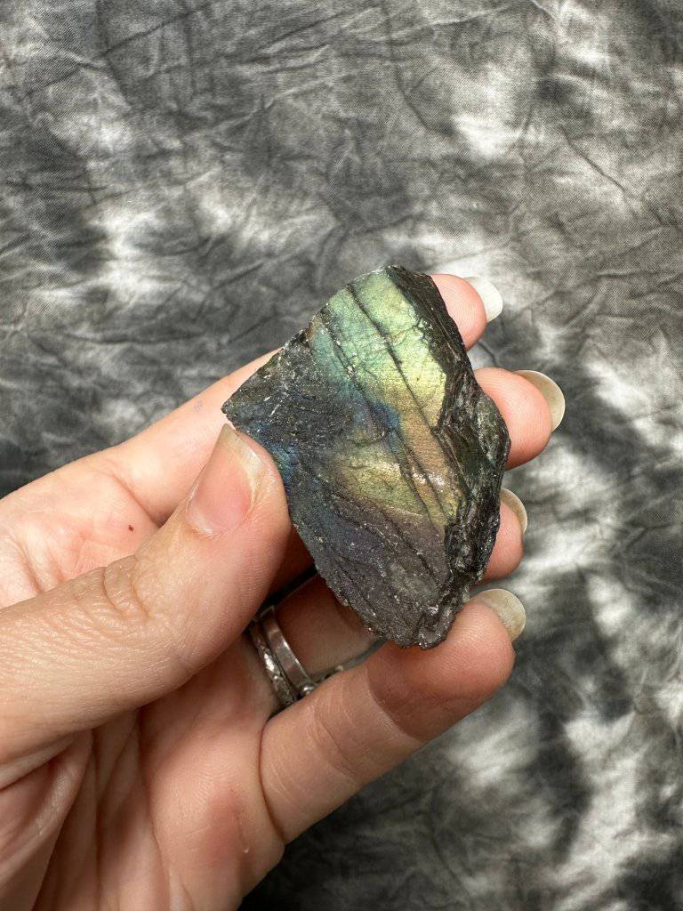Labradorite Crystal #617 - Studio Selyn
