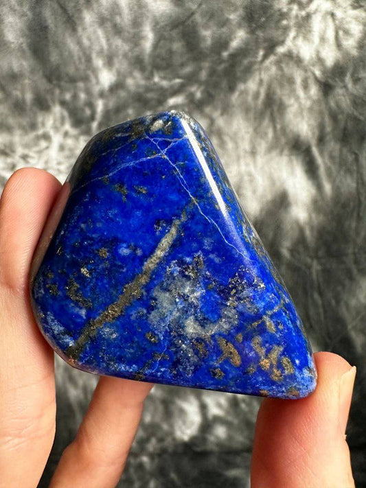 Lapis Lazuli Crystal #635 - Studio Selyn