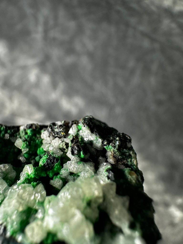 Malachite, Chrysocolla, and Azurite Crystal #21 - Studio Selyn