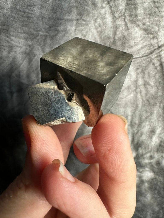Pyrite Crystal #595 - Studio Selyn