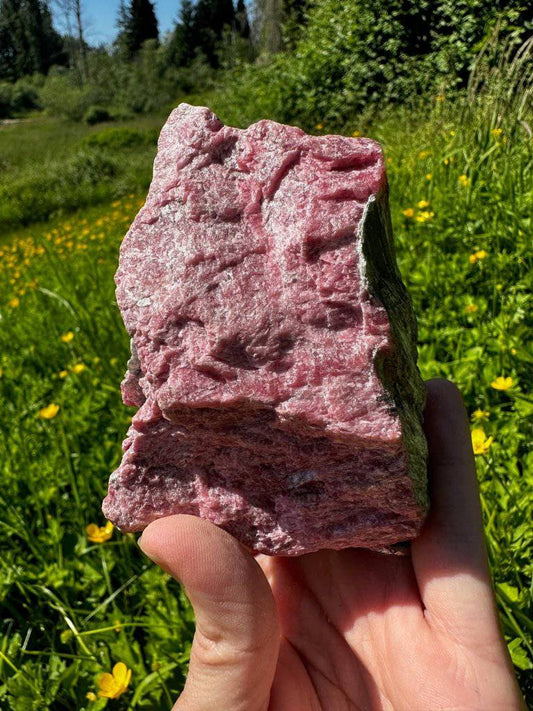 Rhodonite Crystal #161 - Studio Selyn