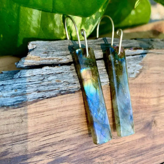 Stone Drop Earring Box – A Monthly Journey in Sacred Adornment - Studio Selyn