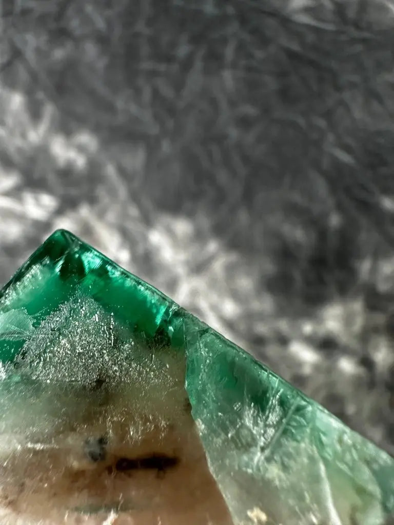 Fluorite Crystal #198 - Studio Selyn