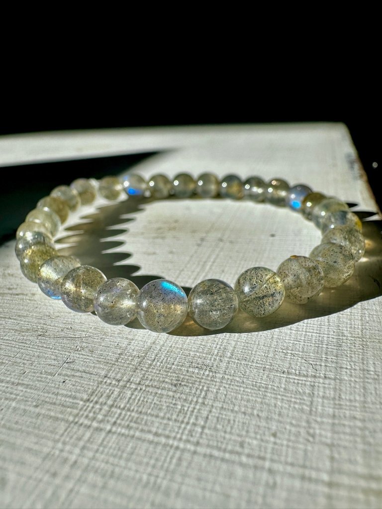 Labradorite Crystal Bracelet - Studio Selyn