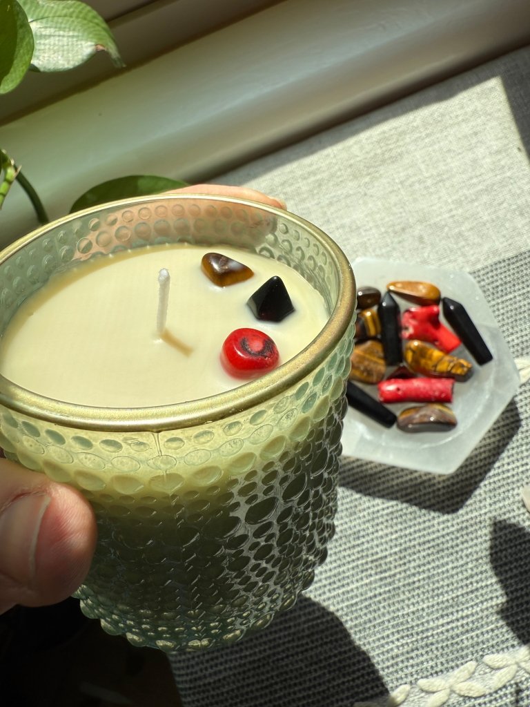 Green Glass Crystal Candle – Coral, Black Obsidian & Tiger’s Eye - Studio Selyn 