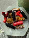 Load image into Gallery viewer, Green Glass Crystal Candle – Coral, Black Obsidian & Tiger’s Eye - Studio Selyn 
