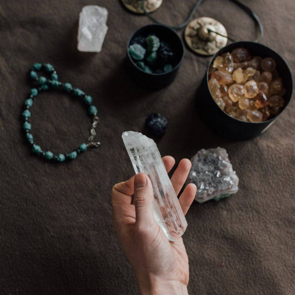 Aligned Crystal Reading with Lauren - Studio Selyn