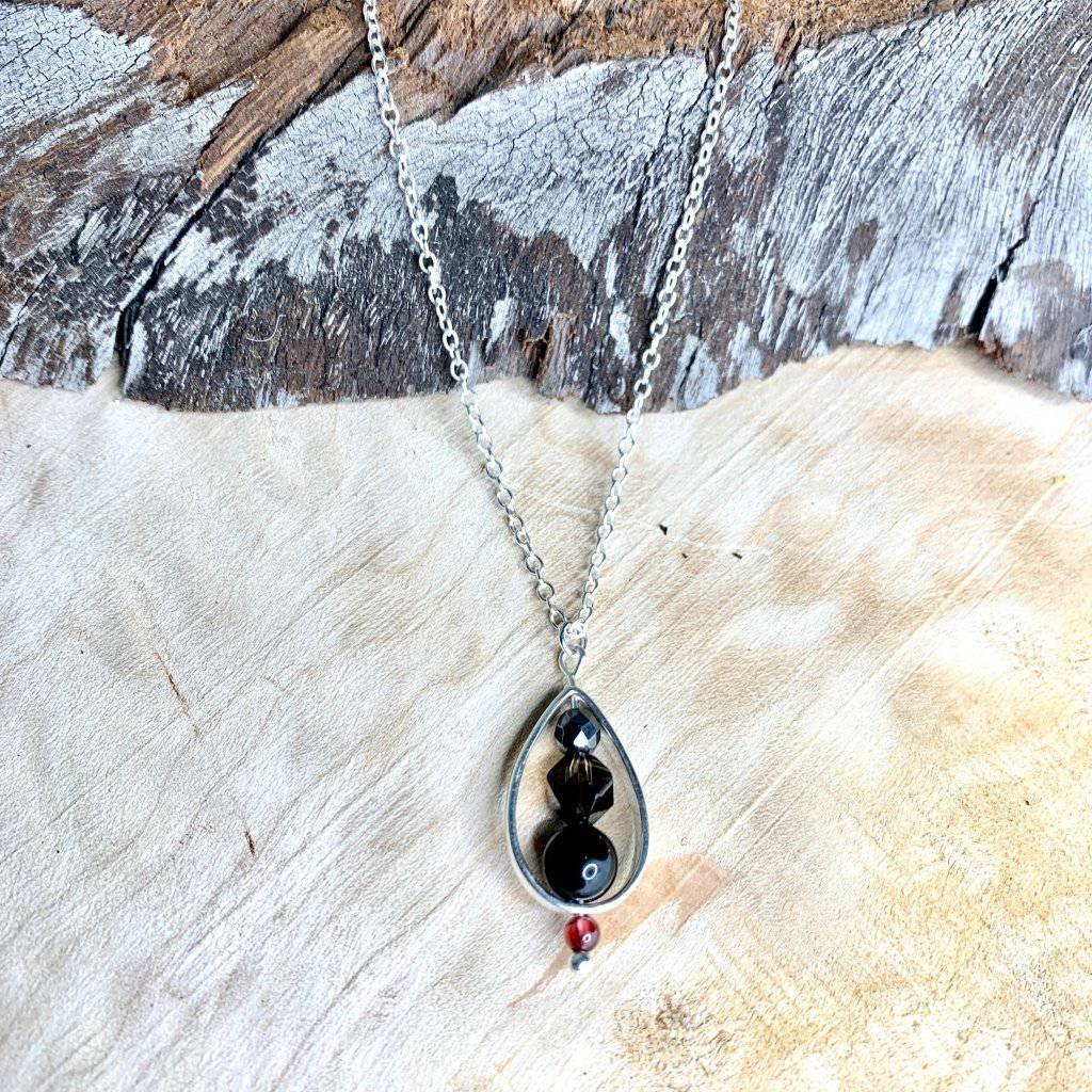 Detox Base Chakra Droplet Crystal Necklace - Studio Selyn