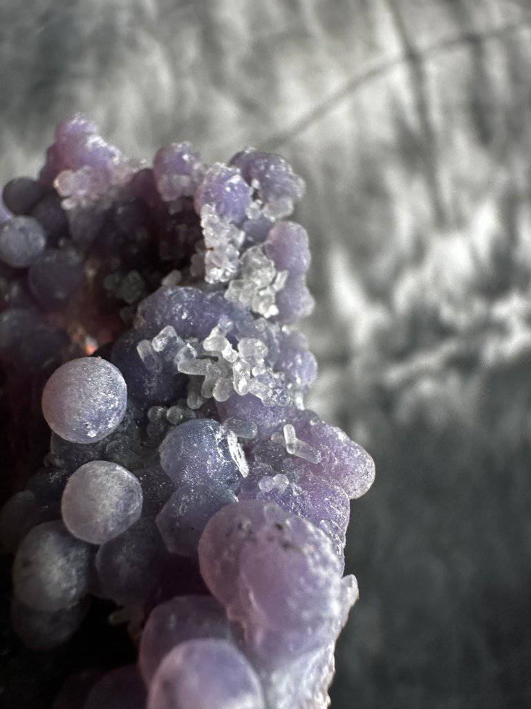 Grape Agate Crystal #489 - Studio Selyn