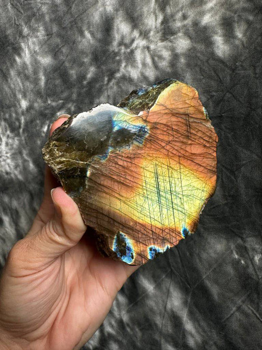 Labradorite Crystal #610 - Studio Selyn