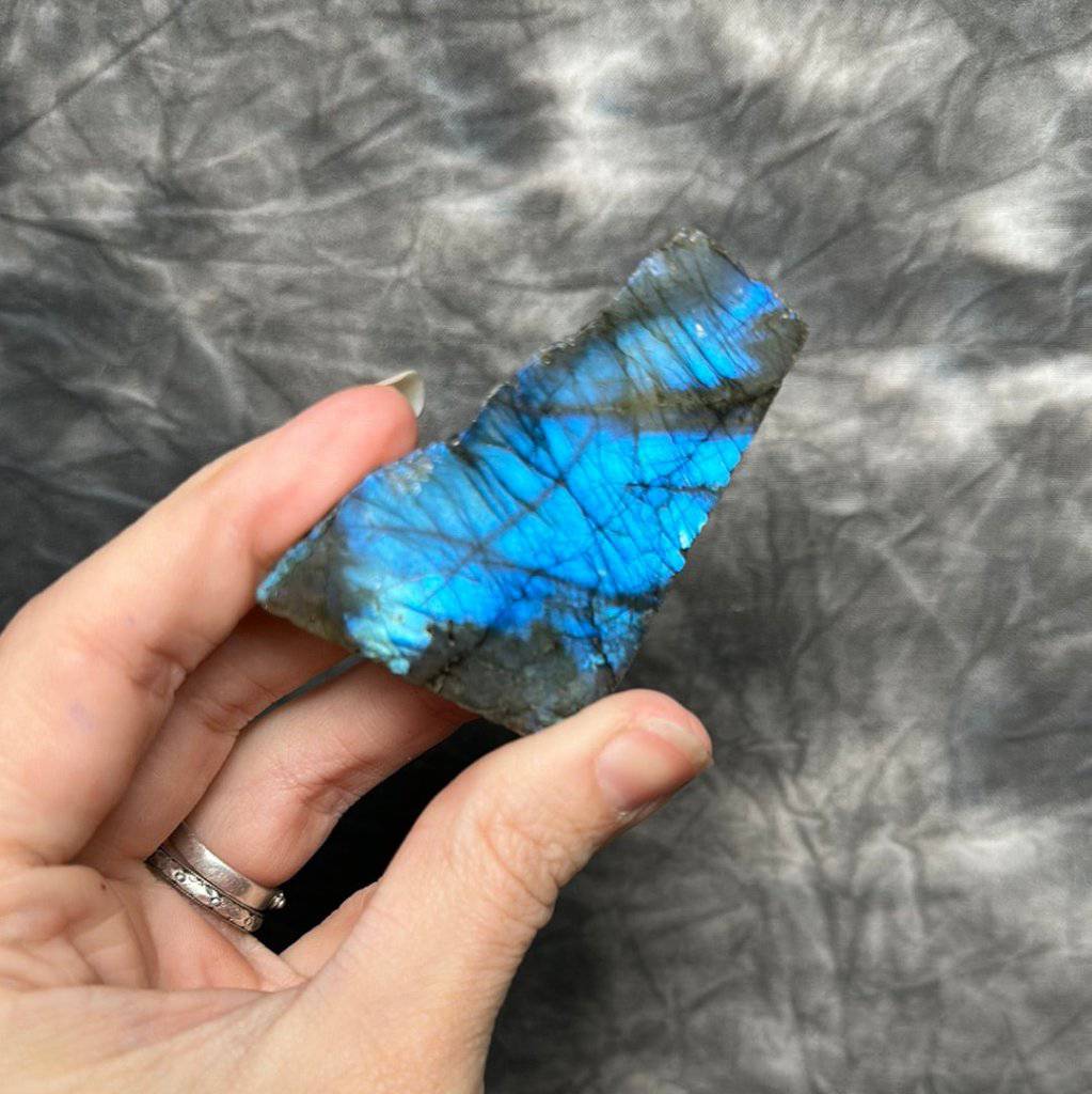 Labradorite Crystal #615 - Studio Selyn