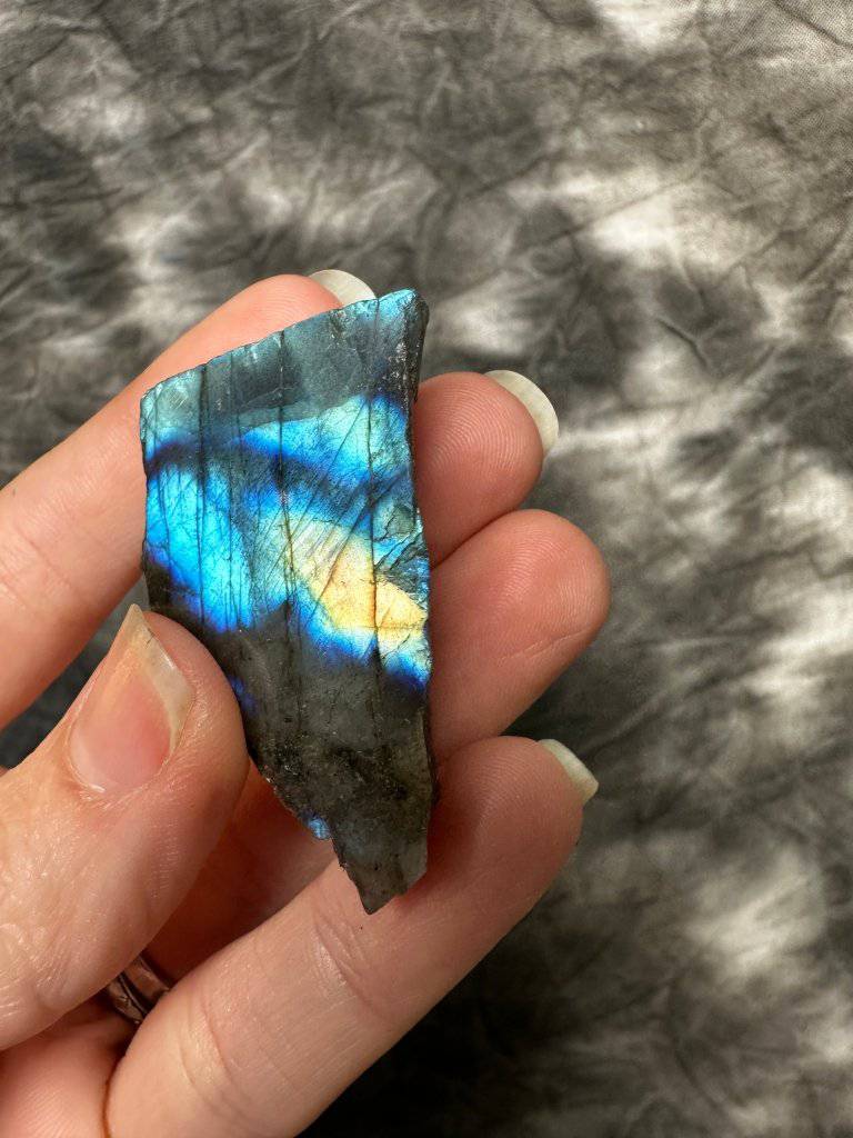 Labradorite Crystal #618 - Studio Selyn