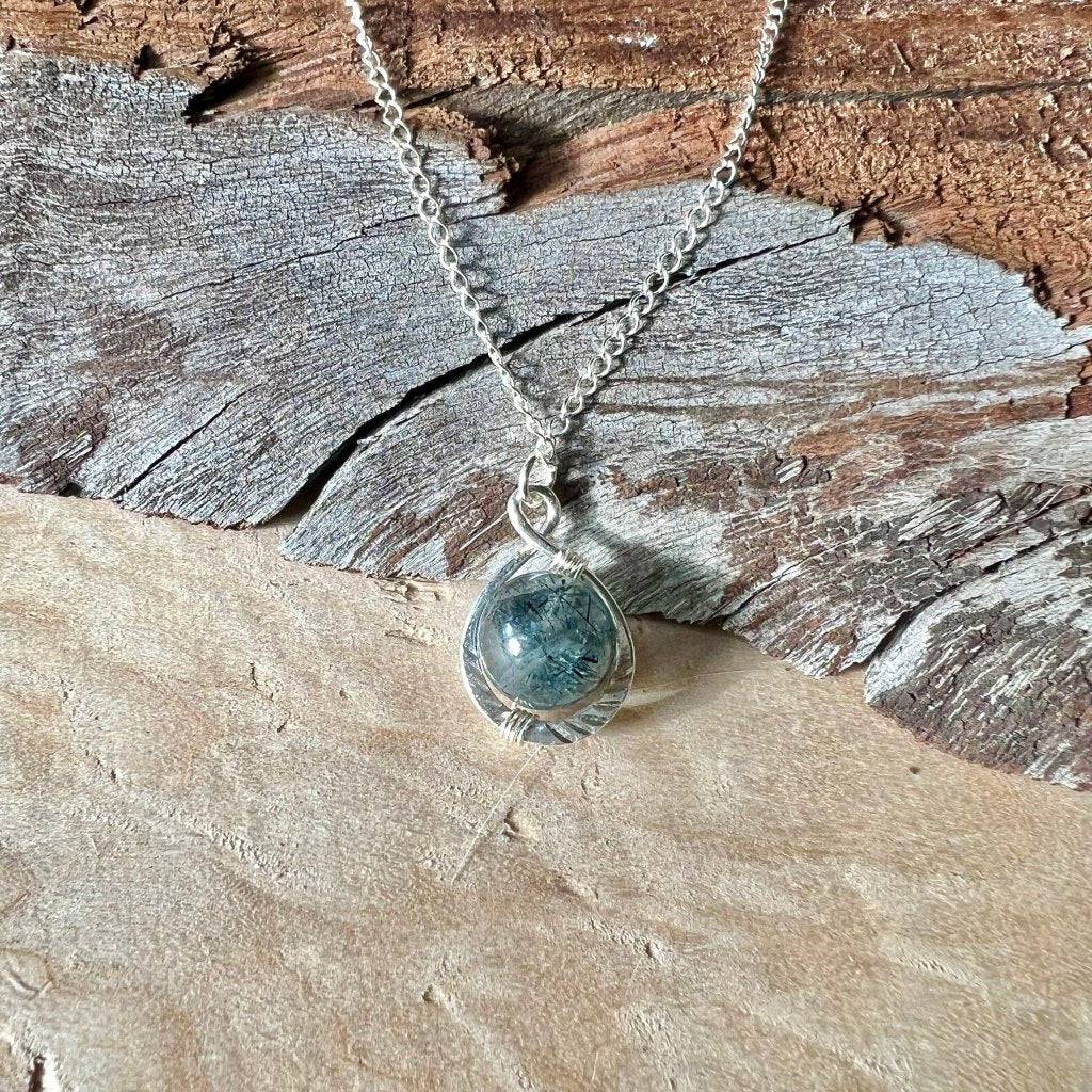 Passion Ray Crystal Necklace - Studio Selyn