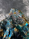 Load image into Gallery viewer, Peacock Ore Crystal #170 - Studio Selyn
