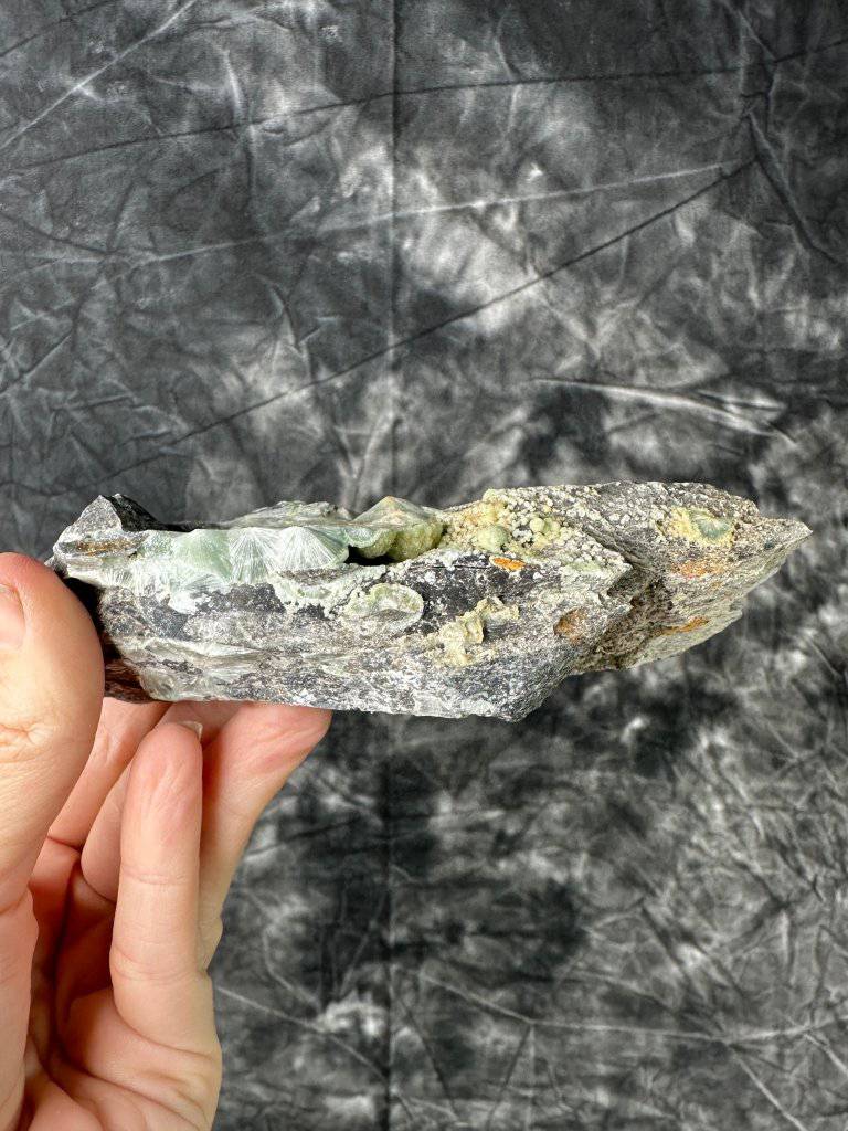 Wavellite Crystal #479 - Studio Selyn