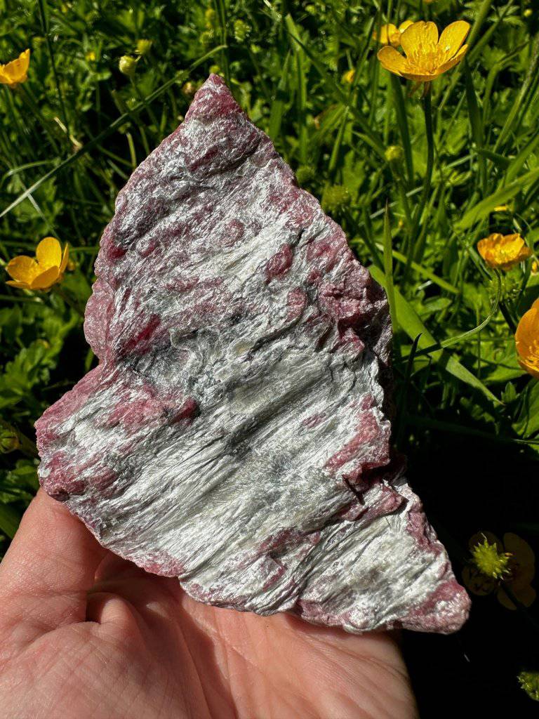 Rhodonite Crystal #161 - Studio Selyn