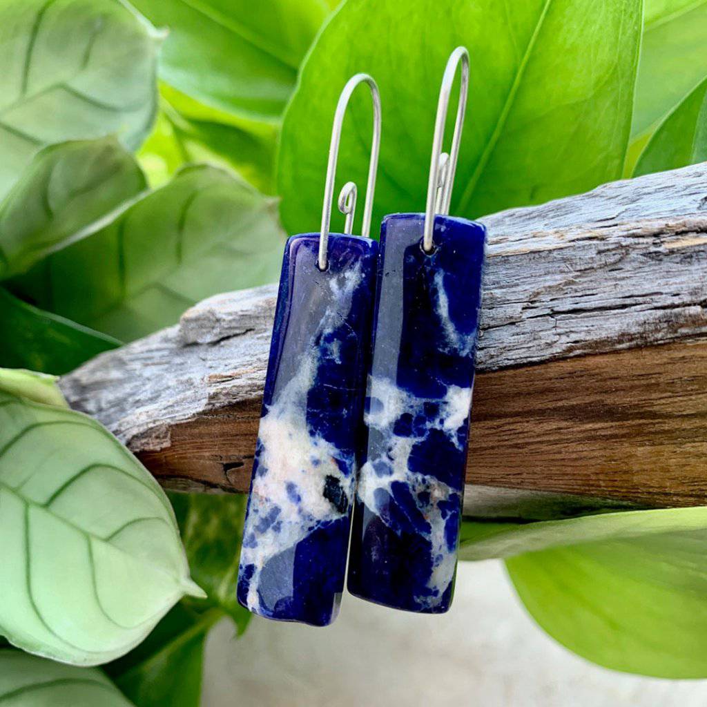 Small Batched Sodalite Stone Drop Crystal Earrings - Studio Selyn