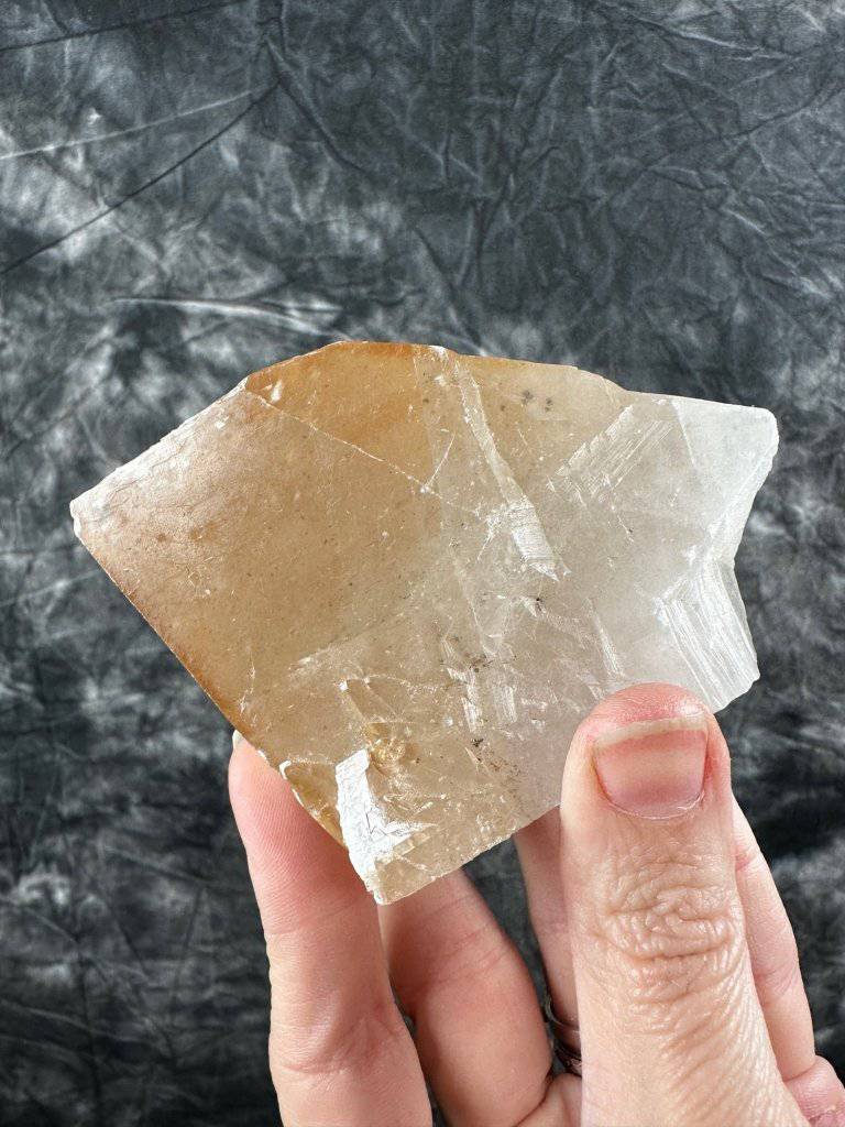Stellar Beam Calcite #556 - Studio Selyn