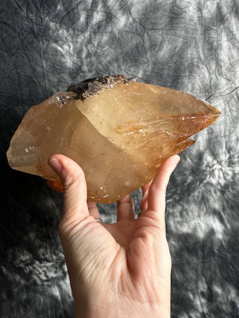 Stellar Beam Calcite Crystal #464 - Studio Selyn